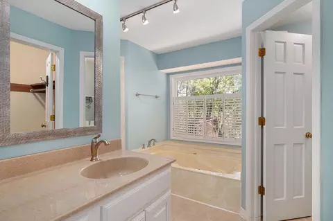 Bath - 4530 S Harvard Ave, Springfield, MO 65804 photo 1 of 7