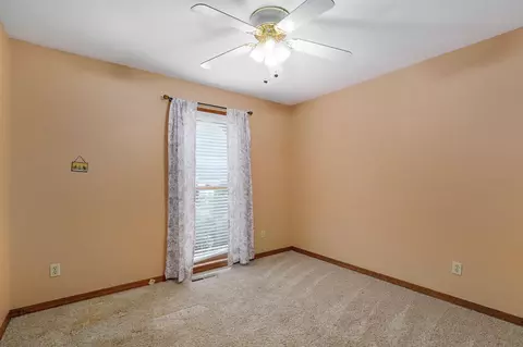 Bedroom - 4530 S Harvard Ave, Springfield, MO 65804 photo 4 of 7