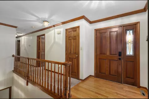 Entry Way - 4530 S Harvard Ave, Springfield, MO 65804 photo 3 of 3