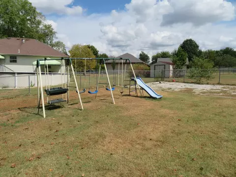 Exterior - 110 Holly Ridge Rd, Willard, MO 65781 photo 10 of 10