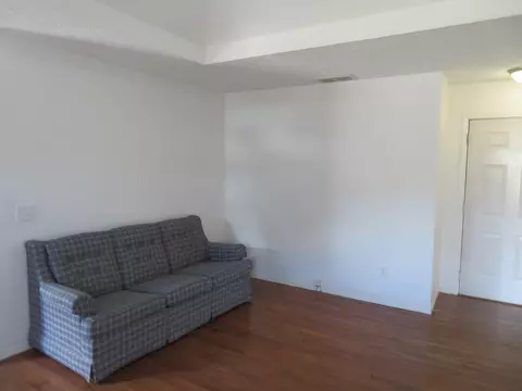 Living - 110 Holly Ridge Rd, Willard, MO 65781 photo 3 of 7