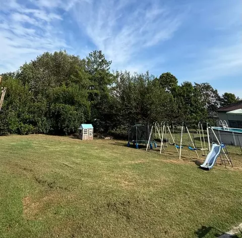 Exterior - 110 Holly Ridge Rd, Willard, MO 65781 photo 8 of 10