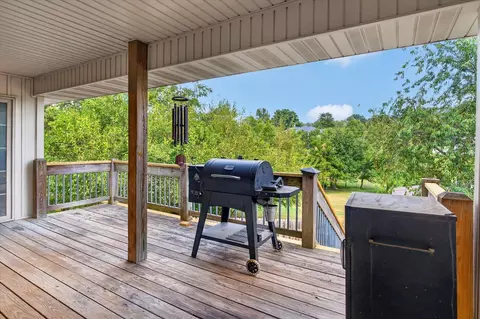 Exterior - 608 S Cully Ave, Republic, MO 65738 photo 5 of 8