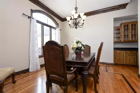 Dining - 6563 S Riverbridge Rd, Springfield, MO 65810 photo 3 of 4