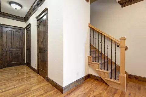 Entry Way - 6563 S Riverbridge Rd, Springfield, MO 65810 photo 2 of 3