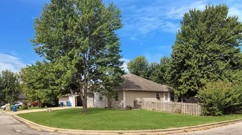 Exterior - 4833 N Kensington Dr, Ozark, MO 65721 photo 4 of 9