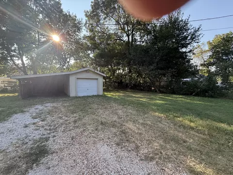 Exterior - 1701 W Chestnut St #2050 NETTLETON, Springfield, MO 65802 photo 4 of 5