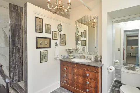 Bath - 924 N Main Ave, Springfield, MO 65802 photo 10 of 16