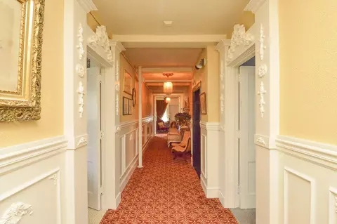 Entry Way - 924 N Main Ave, Springfield, MO 65802 photo 8 of 11