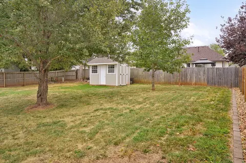 Exterior - 1560 S Timbercreek Ave, Springfield, MO 65807 photo 11 of 11
