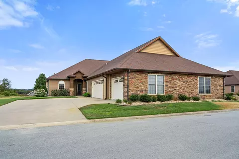 Exterior - 56 Mountain View Ct, Branson West, MO 65737 photo 3 of 13