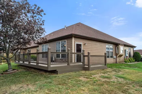 Exterior - 56 Mountain View Ct, Branson West, MO 65737 photo 7 of 13