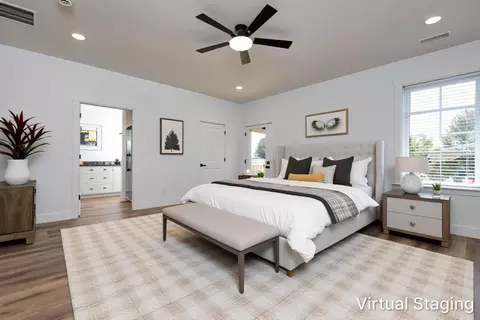 Bedroom - 2930 W Olive St, Springfield, MO 65802 photo 1 of 3