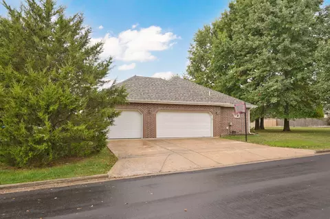 Other - 515 N Ellen St, Nixa, MO 65714 photo 1 of 9