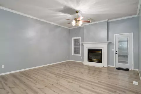 Living - 515 N Ellen St, Nixa, MO 65714 photo 3 of 5