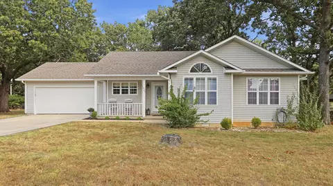 1903 Stein Ave, West Plains, MO 65775
