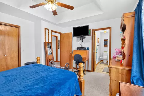 Bedroom - 4273 Highway P, Halfway, MO 65663 photo 2 of 6