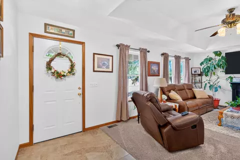 Entry Way - 4273 Highway P, Halfway, MO 65663 photo 1 of 1