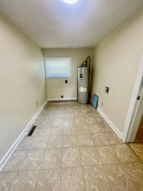 Other - 2423 N Fremont Ave, Springfield, MO 65803 photo 1 of 1