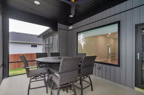 Exterior - 4898 S Sycamore Ave, Springfield, MO 65810 photo 5 of 10