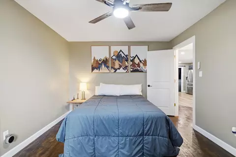 Bedroom - 1663 Swan Ln, Mansfield, MO 65704 photo 3 of 5