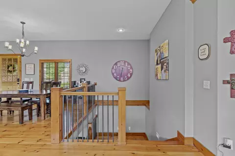 Entry Way - 900 E Welch St, Nixa, MO 65714 photo 3 of 6