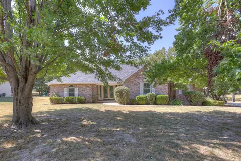 Exterior - 407 Split Rail Dr, Joplin, MO 64801 photo 12 of 13