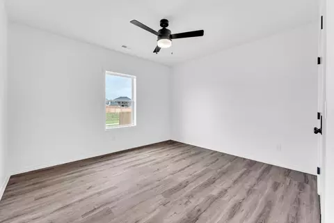 Bedroom - 675 W Castor Loop, Nixa, MO 65714 photo 5 of 6