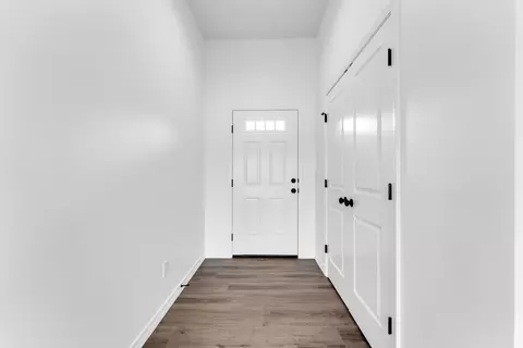 Entry Way - 675 W Castor Loop, Nixa, MO 65714 photo 1 of 3