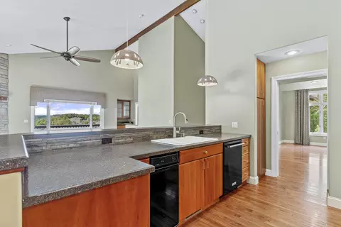 Kitchen - 740 Russel Ridge Rd, Nixa, MO 65714 photo 6 of 7