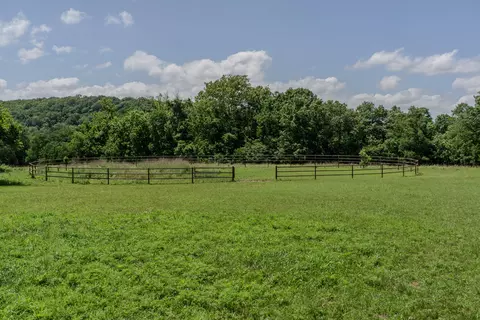 Exterior - 740 Russel Ridge Rd, Nixa, MO 65714 photo 14 of 17