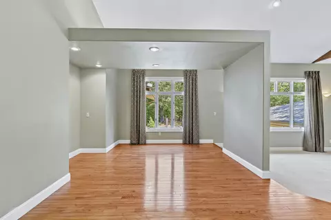 Living - 740 Russel Ridge Rd, Nixa, MO 65714 photo 4 of 13