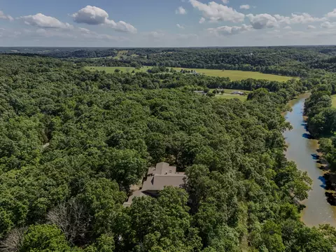 View/Area - 740 Russel Ridge Rd, Nixa, MO 65714 photo 1 of 8