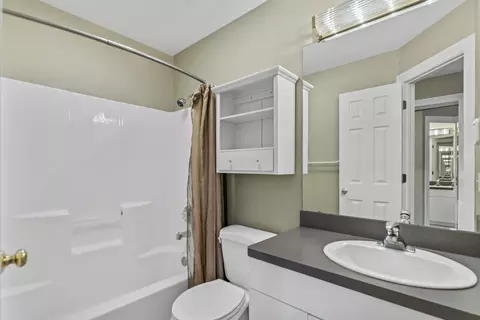 Bath - 740 Russel Ridge Rd, Nixa, MO 65714 photo 5 of 5