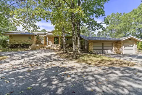 Exterior - 740 Russel Ridge Rd, Nixa, MO 65714 photo 1 of 17