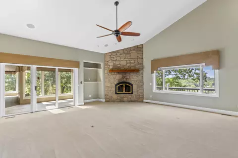 Living - 740 Russel Ridge Rd, Nixa, MO 65714 photo 6 of 13