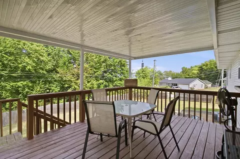 Exterior - 541 N Dill St, Marshfield, MO 65706 photo 5 of 7