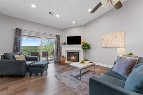 Living - 350 S Wildwood Dr # E20, Branson, MO 65616 photo 3 of 3