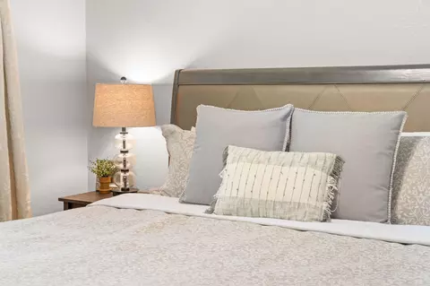 Bedroom - 350 S Wildwood Dr # E20, Branson, MO 65616 photo 5 of 5