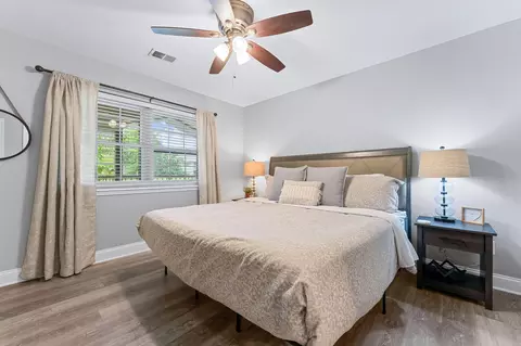 Bedroom - 350 S Wildwood Dr # E20, Branson, MO 65616 photo 4 of 5