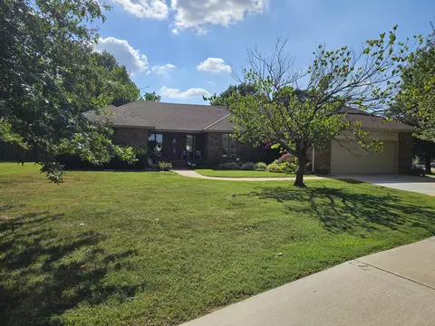 Exterior - 315 N Old Wilderness Rd, Nixa, MO 65714 photo 13 of 13
