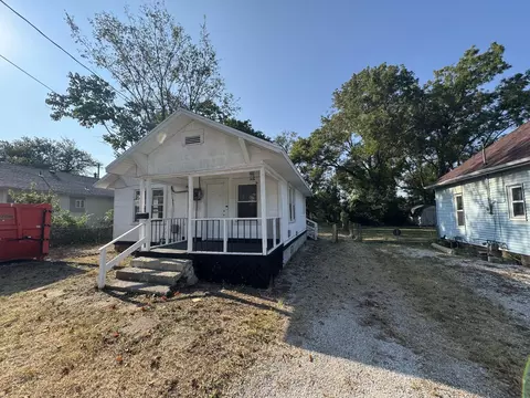 Other - 2106 W Webster St, Springfield, MO 65802 photo 2 of 4