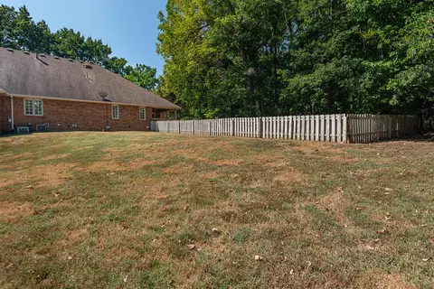 Exterior - 759 S Augusta Dr, Springfield, MO 65809 photo 12 of 12