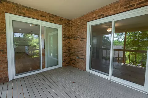 Exterior - 759 S Augusta Dr, Springfield, MO 65809 photo 8 of 12