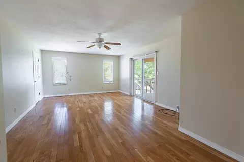 Living - 759 S Augusta Dr, Springfield, MO 65809 photo 6 of 6