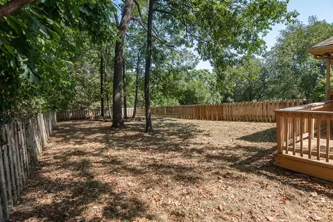 Exterior - 761 S Augusta Dr, Springfield, MO 65809 photo 9 of 12