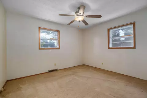 Bedroom - 442 S York Ave, Springfield, MO 65802 photo 1 of 3