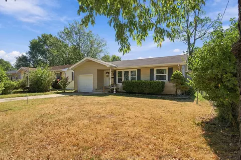 Exterior - 1452 E Lindberg St, Springfield, MO 65804 photo 12 of 13