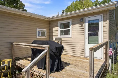 Exterior - 1452 E Lindberg St, Springfield, MO 65804 photo 7 of 13