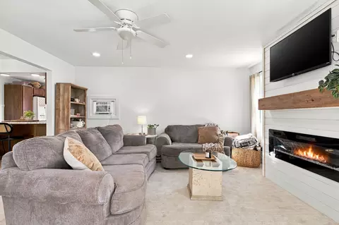 Living - 1452 E Lindberg St, Springfield, MO 65804 photo 5 of 5